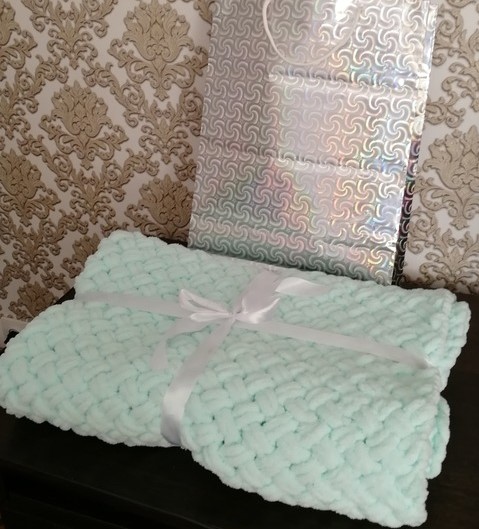 Вязаные корзинки