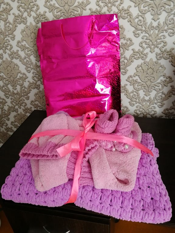 Вязаные корзинки